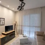 Apartamento Regency Univers Near Mother Teresa Airport & 10 Min From Centre *