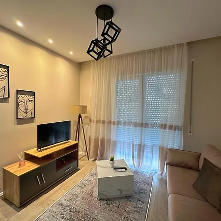 Apartman Univers Near Airport Tirana