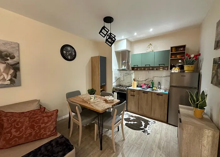 Regency Univers Near Mother Teresa Airport & 10 Min From Centre * تيرانا